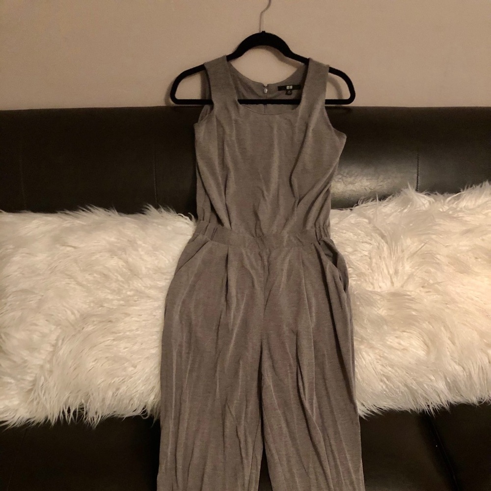 Uniqlo M Grey Jersey Jumpsuit